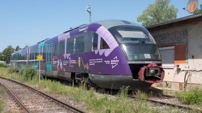 Dieseltriebwagen SIEMENS Desiro Classic DB 642 147 am Betriebswerk Freilassing