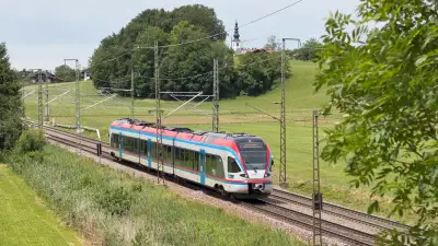 Elektrotriebzug Stadler Flirt 1 BRB ET 132 bei Niederstrass