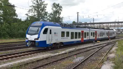 Elektrotriebzug STADLER Flirt 3 BRB ET 359 B am Bahnhof Freilassing