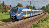 Elektrotriebzug Bayerische Regiobahn BRB ET 321 Niederstrass