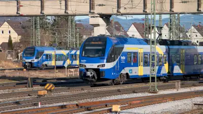 Meridian ET 314 ET 329 Bahnhof Freilassing Flirt 3