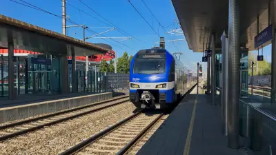 Meridian ET 301 Stadler Flirt 3 Elektrotriebzug in Salzburg Taxham