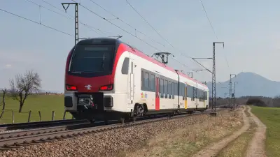 Elektrotriebzug Stadler Flirt Evo thurbo Testfahrt Niederstrass Oberbayern