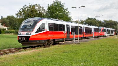 Dieseltriebwagen SIEMENS Desiro Classic ÖBB 5022 037-3 in Bad Waltersdorf