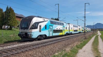 Westbahn Doppelstockzug Triebzug Triebwagen Niederstrass