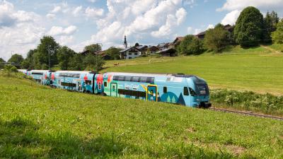 Westbahn KlimaTicket Triebzug Triebwagen Strass