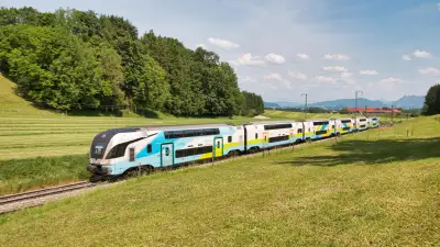 Elektrotriebzug Doppelstockzug Westbahn Strass