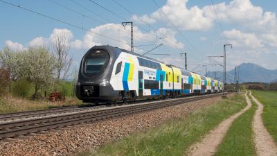 Westbahn chinesischer Triebzug Doppelstockzug Elektrotriebzug