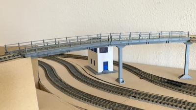 NOCH Brückenfahrbahn, gebogen Artikel 21350 verbunden Pfeiler 3D-Druck