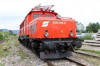 Eine Österreichische 1020 vor der Lokwelt Freilassing