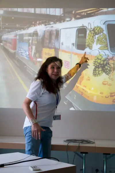 Gudrun Geiblinger Art & Industrial Design Lokomotiven Elektrolok
