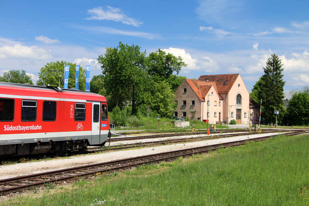 VT 628 vor der Lokwelt Freilassing