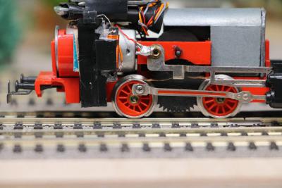 PIKO BR 80 Junior Dampflokomotive H0 aud der DDR Treibstange mit Schraube.