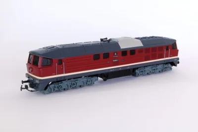 PIKO Diesellokomotive Baureihe 130 in H0