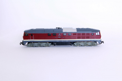 PIKO Diesellokomotive Baureihe 130 in H0