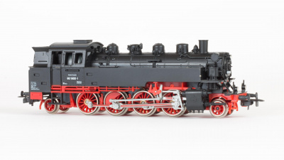 PIKO Modell Dampflokomotive DR-Baureihe 86 in H0