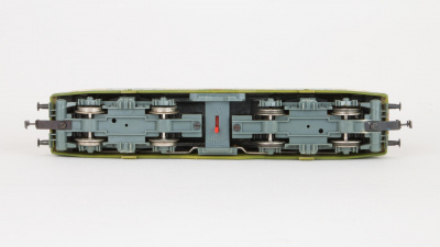 PIKO Modell der Elektrolokomotive E 499.2 der CSD in H0 1:87 - Unterseite, Drehgestelle