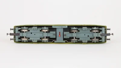 PIKO Modell der Elektrolokomotive E 499.2 der CSD in H0 1:87 - Unterseite, Drehgestelle