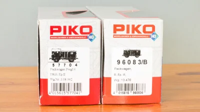 PIKO Hobby Packwagen 57704 und 96083/B in H0