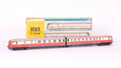Schnellverbrennungstriebzug SVT 137 von PIKO / GÜTZOLD als H0-Modell