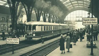 Schnelltriebwagen SVT 137 234 im Bahnhof in den 1930er Jahren Gemini
