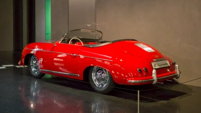 Hans Peter Porsche Traumwerk in Anger Berchtesgadener Land Spielzeugmuseum Oldtimer Cabrio