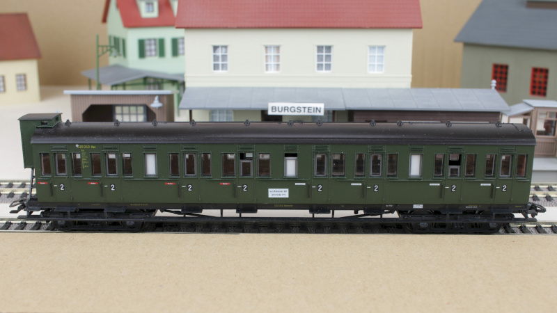 PIKO 53210 Abteilwagen H0 vierachsig ohne Zurüstteile